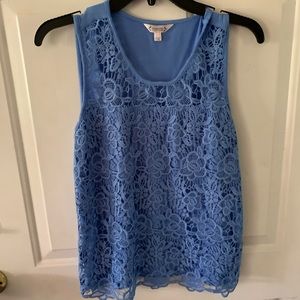 Blue sleeveless shirt